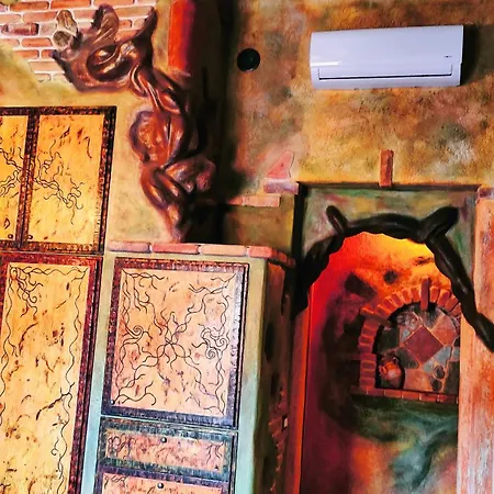 Casa Gaudi - House & 3* 툴라다