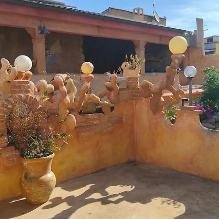 Casa Gaudi - House & Guest house Teulada