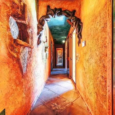 Casa Gaudi - House & Affittacamere