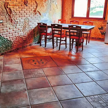 Casa Gaudi - House & 3*