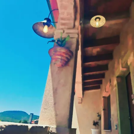 Casa Gaudi - House & Pensjonat 3*