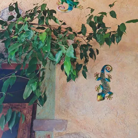 Casa Gaudi - House & Pensjonat Teulada