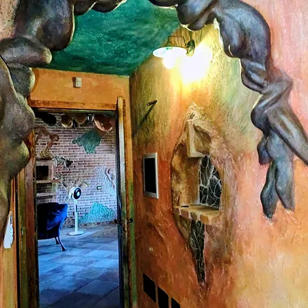 Casa Gaudi - House&rooms